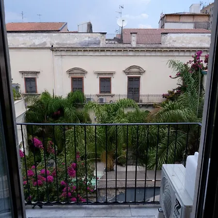 U Passiaturi Big House * Catania